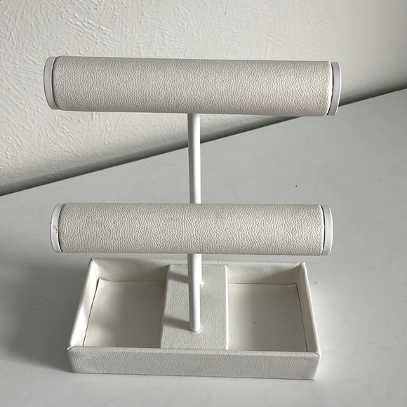 Isaac Jacobs Accessories 2 Tier White Jewelry Stand For Necklace Bracelet Or Watch Poshmark